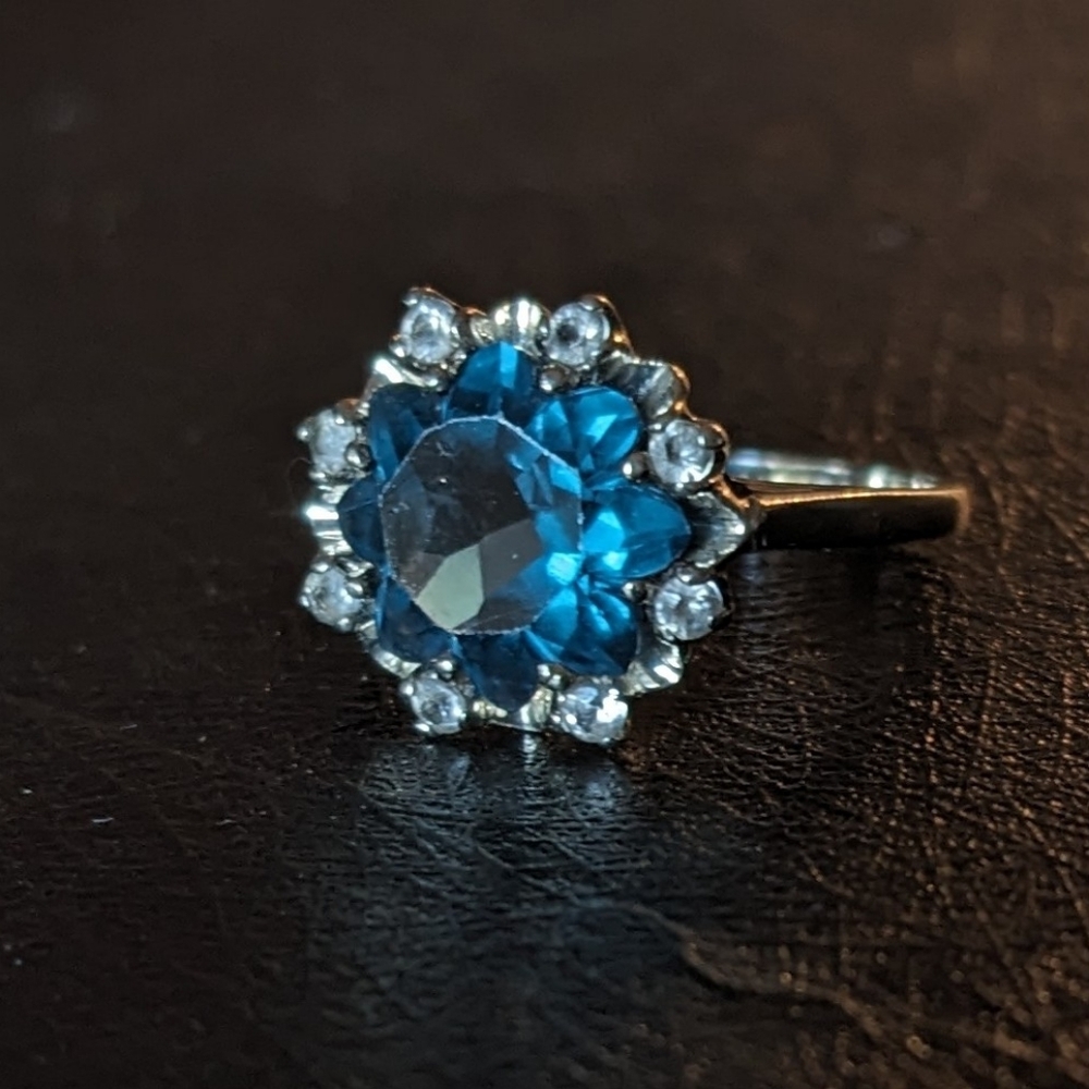 SALE! 10K Solid Gold Topaz Ring
